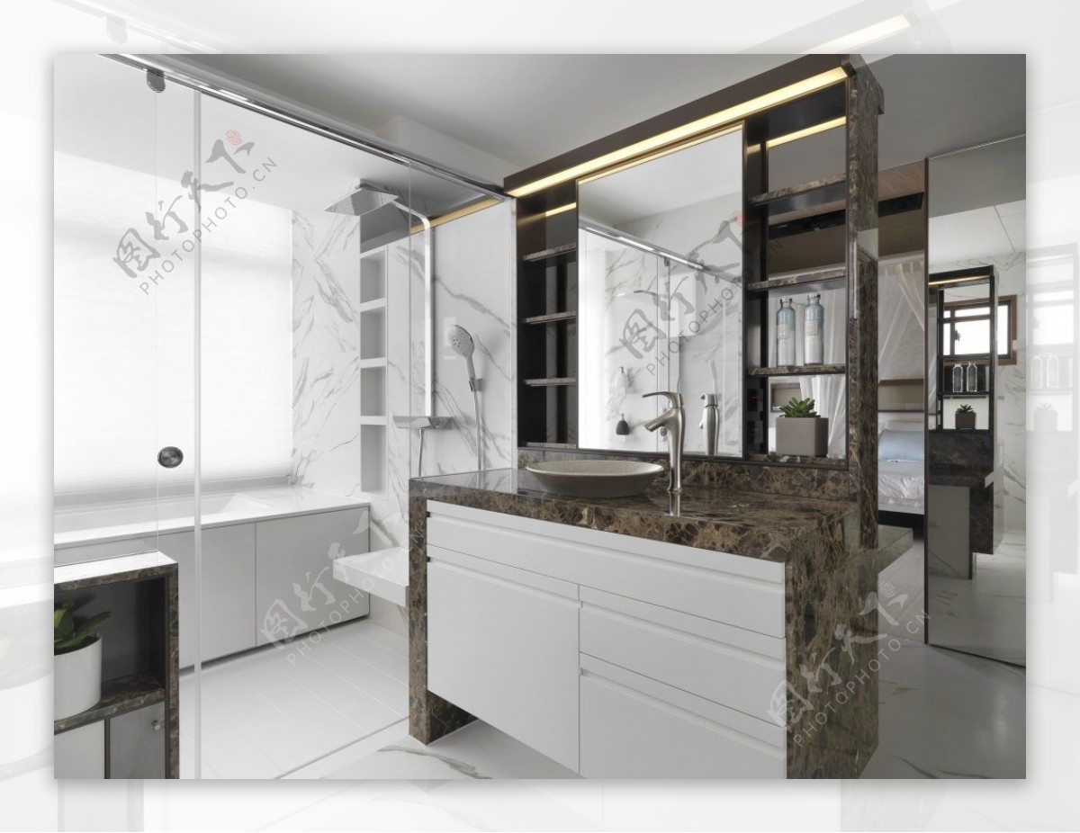 现代简约金褐色大理石洗手台卫生间室内装修