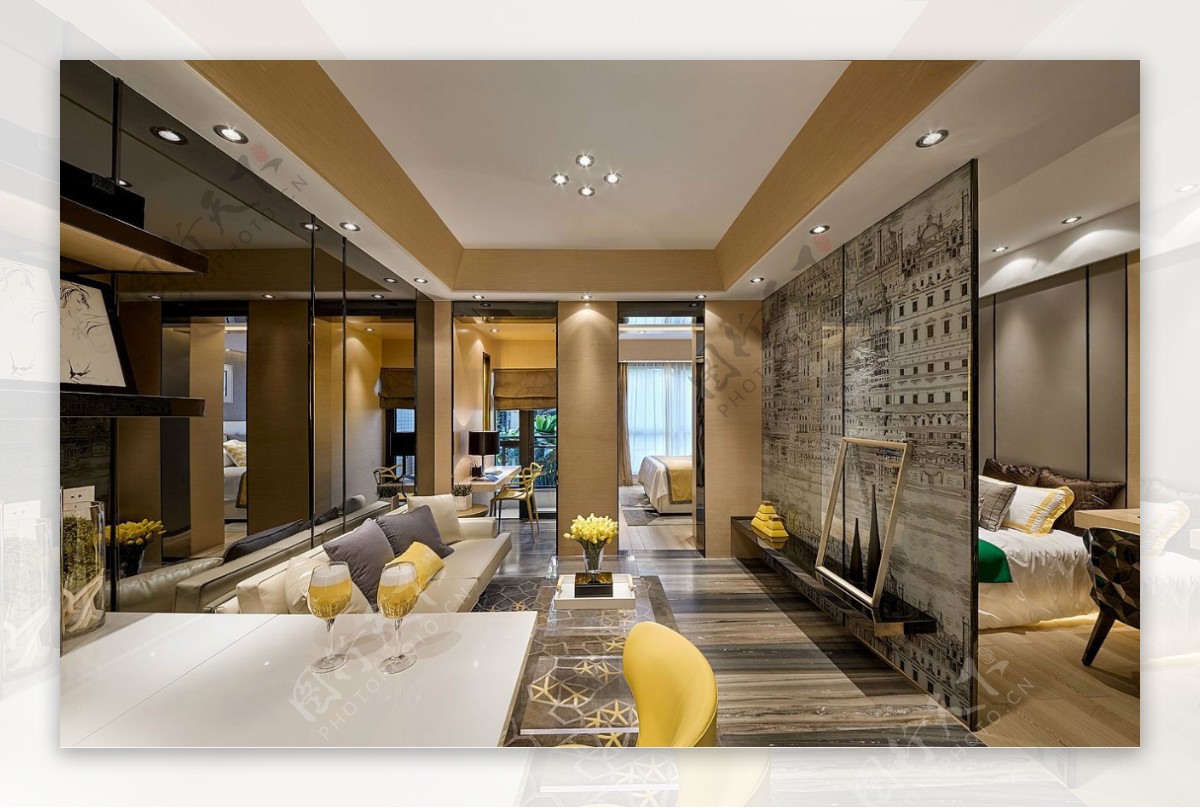现代时尚客厅黄色柱子室内装修效果图