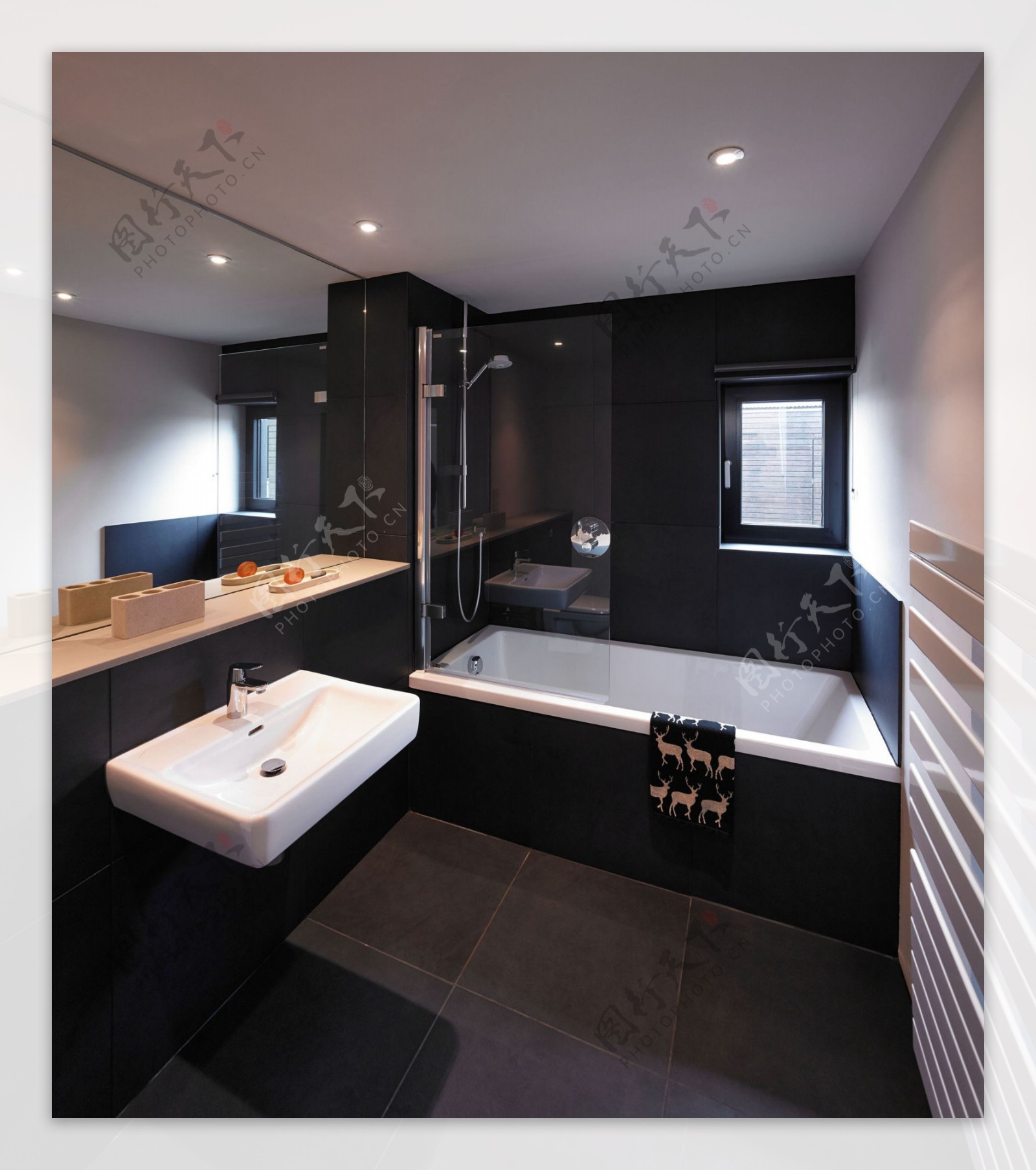 浴室瓷砖现代装修效果图
