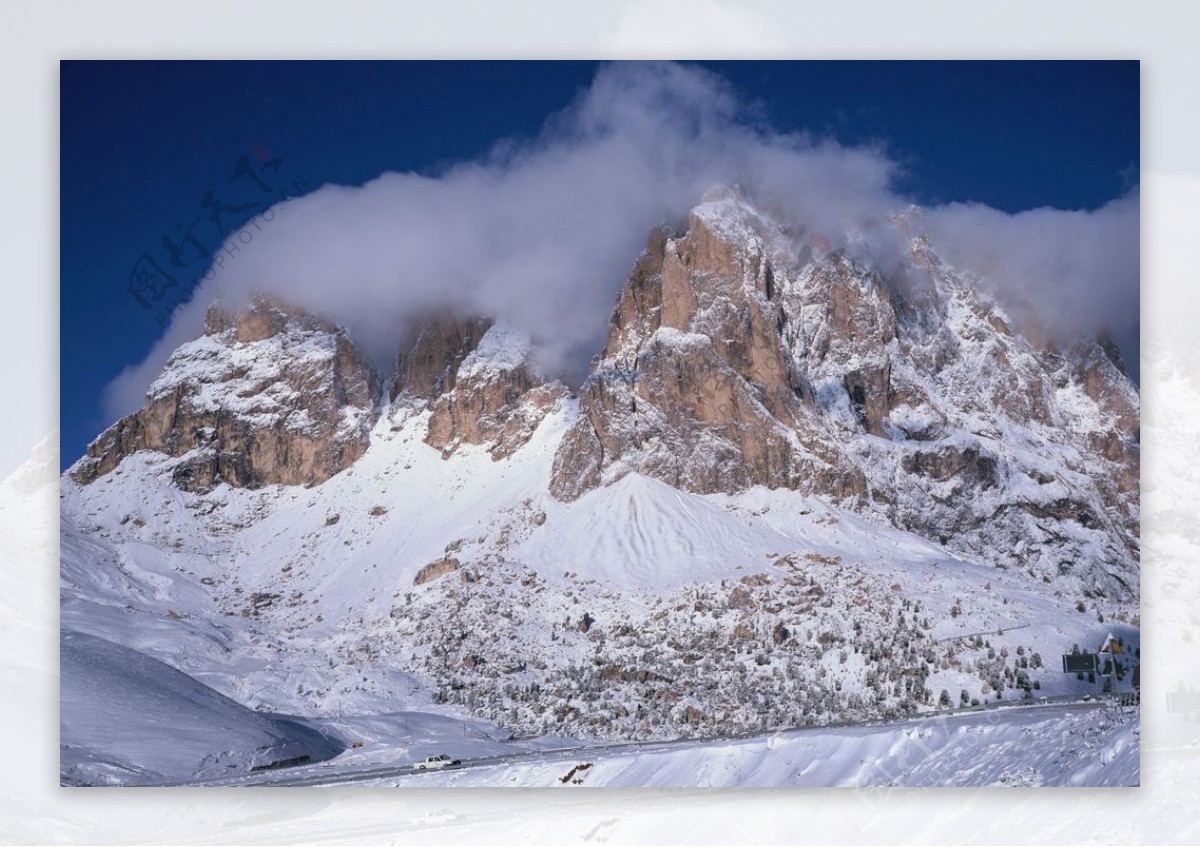 雪山