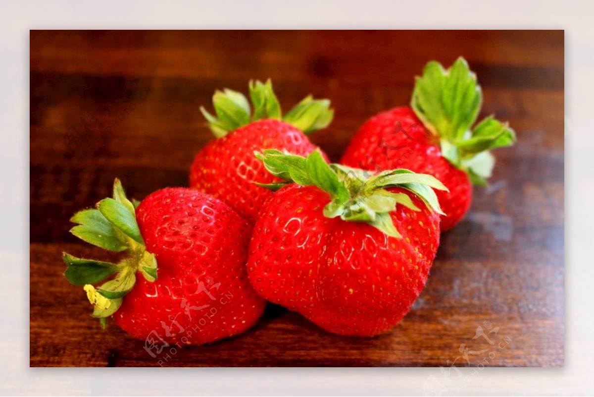 草莓水果可爱