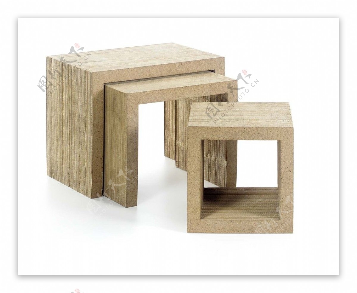 现代时尚简约浅色木质凳子3d模型