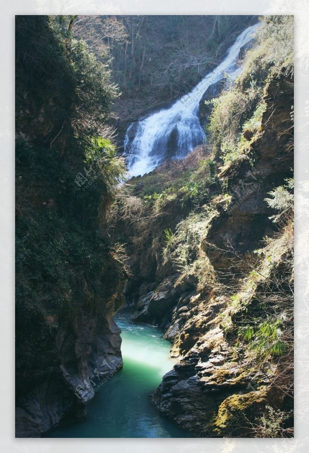 峡谷瀑布河流高山风景