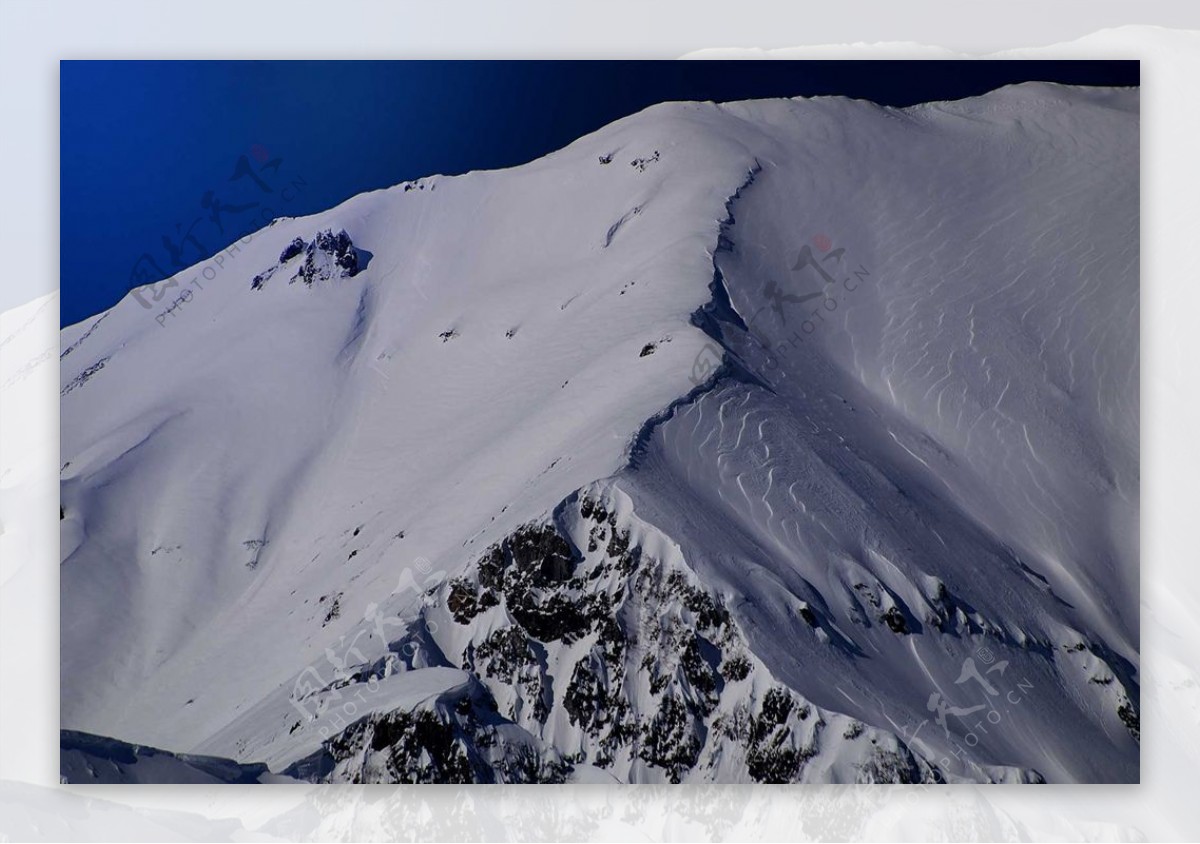 雪山