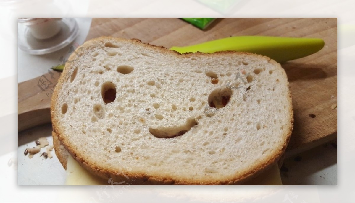 笑脸面包