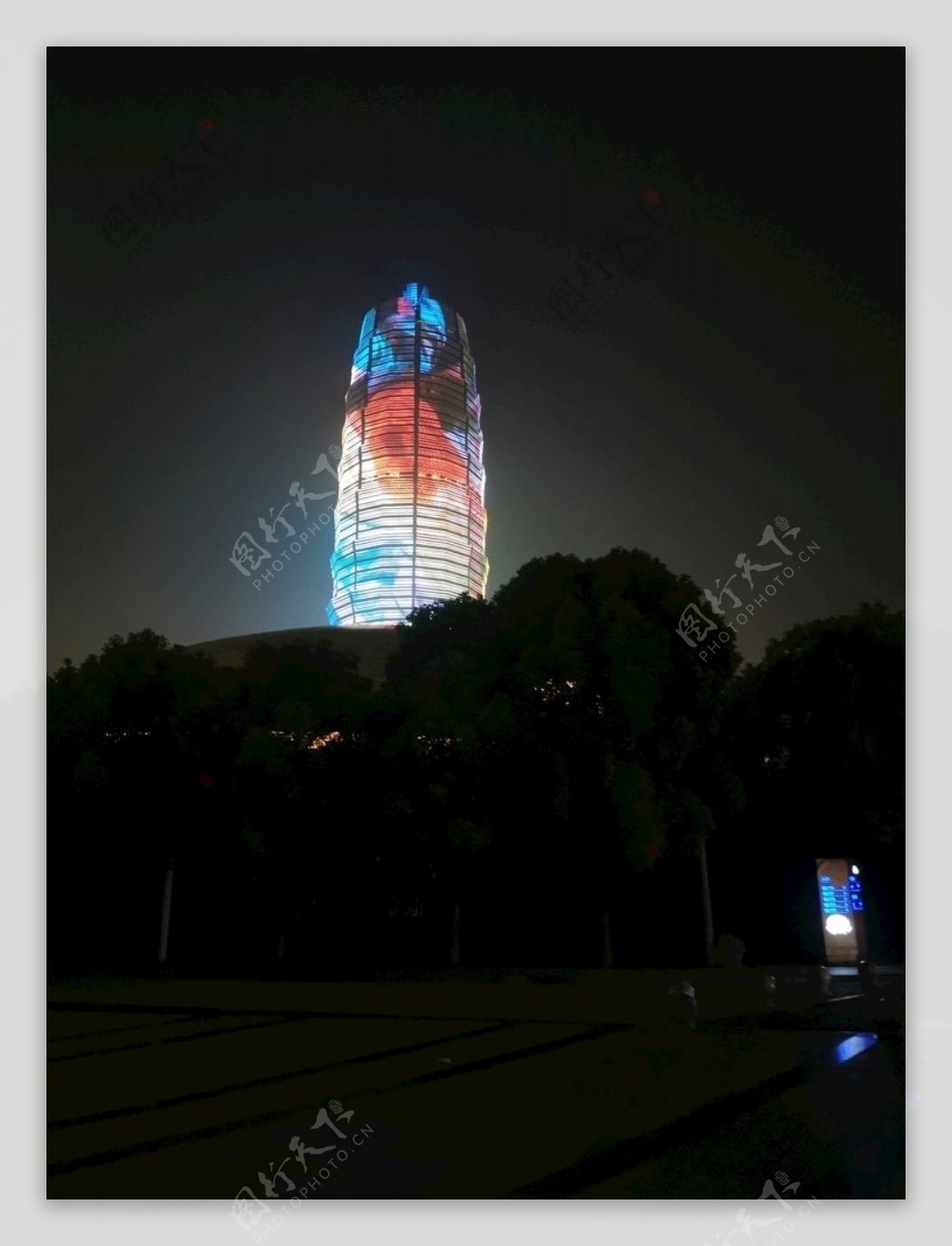 河南郑州地标大玉米千玺广场
