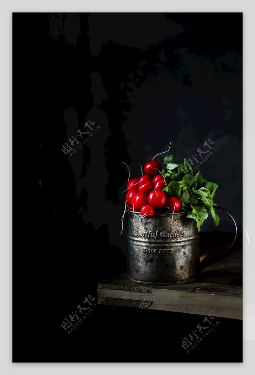 红色樱桃零食背景海报素材图片