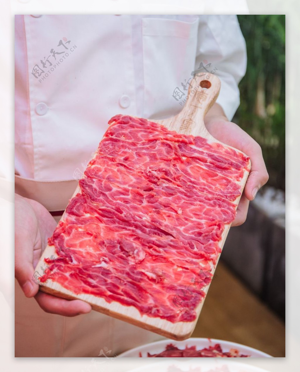 火锅鲜涮牛肉拼盘图片