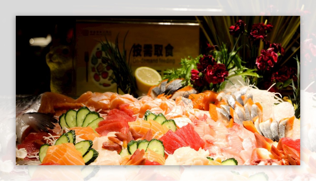 西餐厅三文鱼海鲜自助餐图片